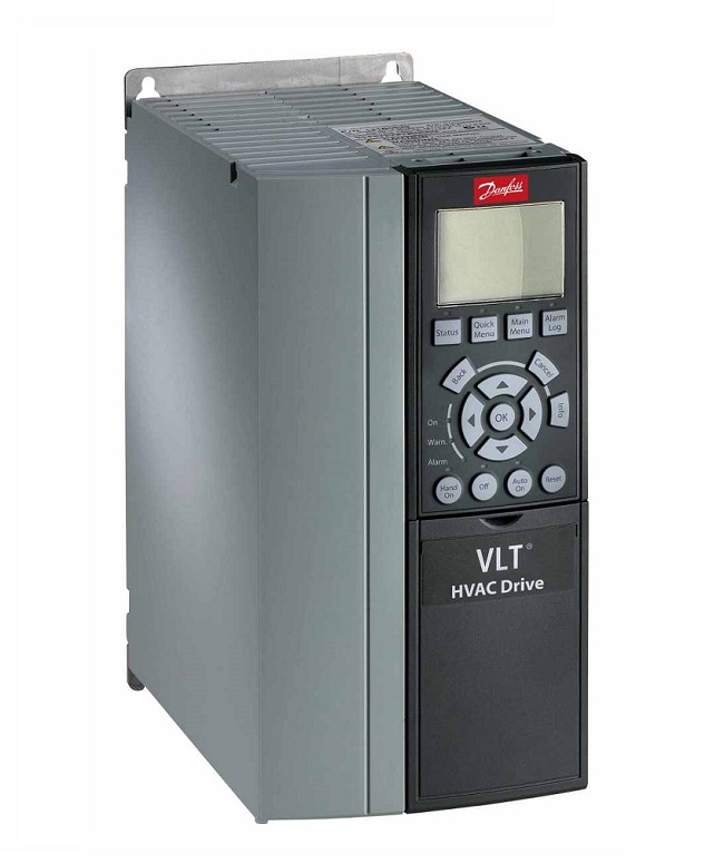 134U4219 DANFOSS DRIVES VLT HVAC Drive FC-102 37 KW / 50 HP, 380-480 VAC, Safe Stop, IP55 / Type12 Backplate..